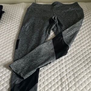 Victoria’s Secret Pink Active Leggings